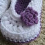 Crochet Baby Slippers Purple And White With Flower